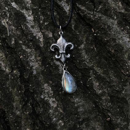 Fleur de lis