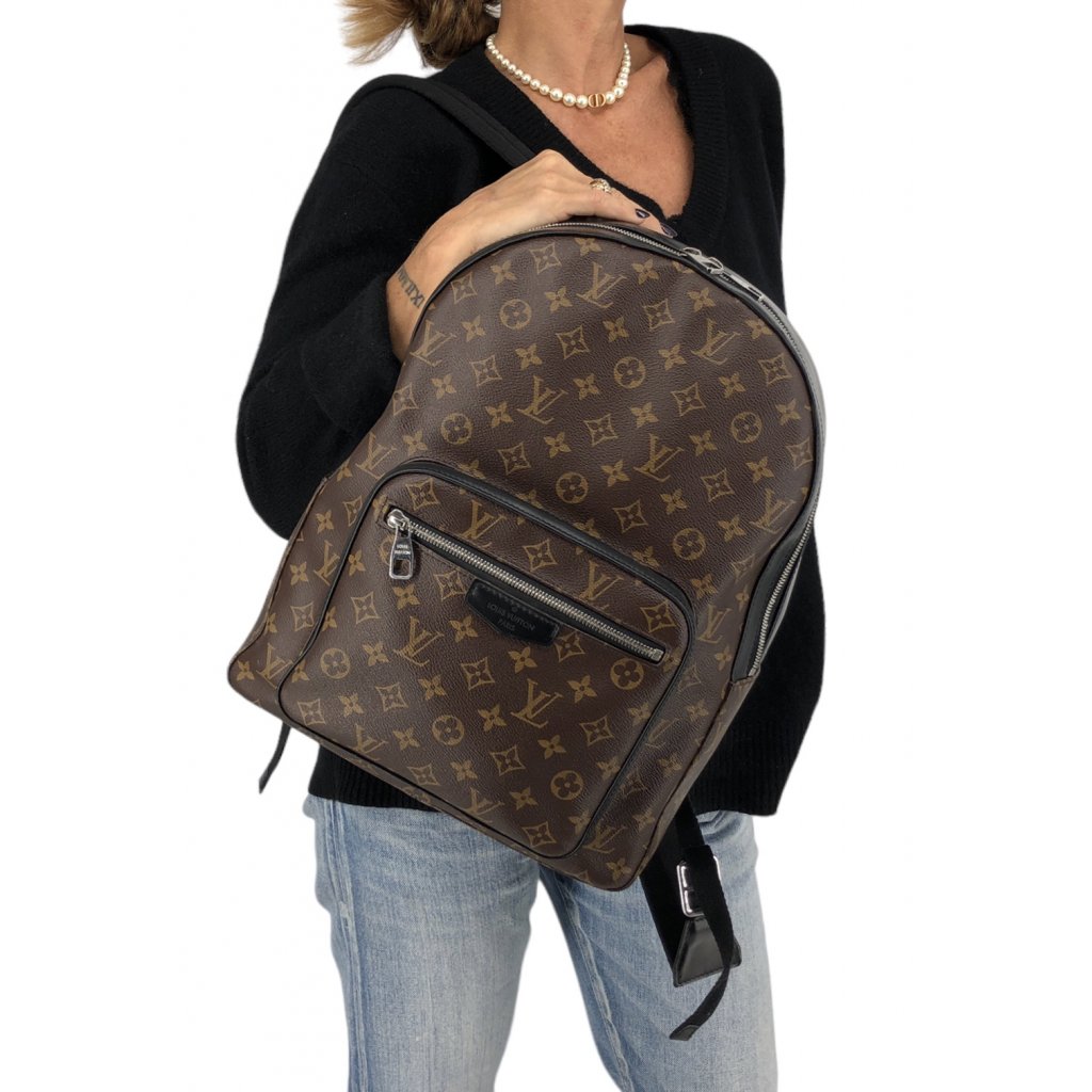 LOUIS VUITTON Backpack Monogram Canvas - ARMADIO