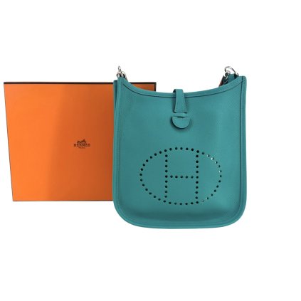 Photoroom 006 20241211 160037