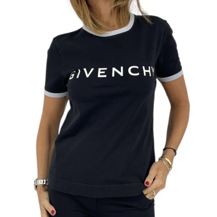 Photoroom 070 20260102 155834