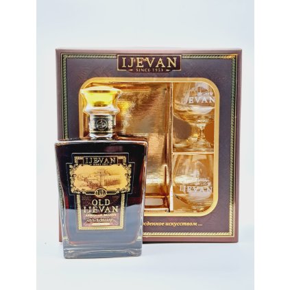 Ijevan Brandy ARQA 15y 0,5L 40% + 2 Skleničky