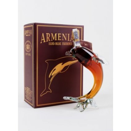 12.Brandy souvenir Dolphin with gift box 035 l 40 alk. 330x455