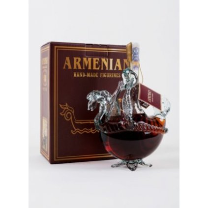 17.Brandy souvenir Yacht with gift box 05 l 40 alk. 330x455