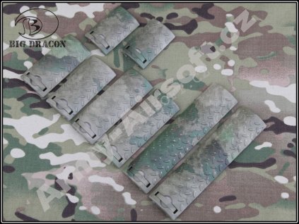 Krytky na předpažbí dělené A-TACS FG - Big Dragon  Airsoft