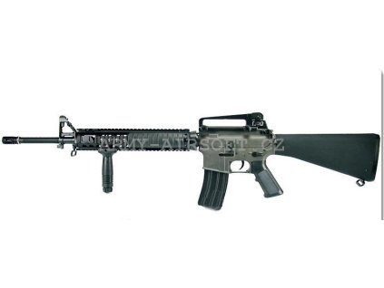 Colt M16A4 DBoy  Airsoft