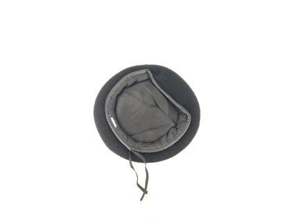 2595 baret cerny tankiste