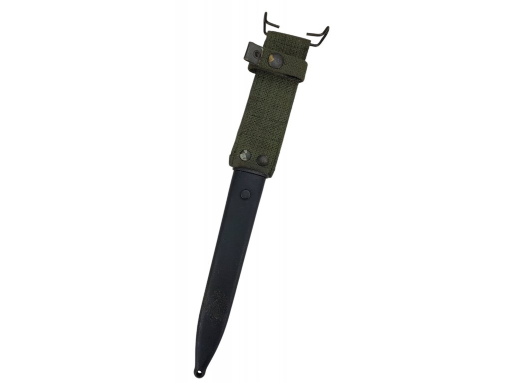 Pouzdro / plastová pochva se závěsem k bajonetu M1965 FN FAL TYPE C Belgie originál použité