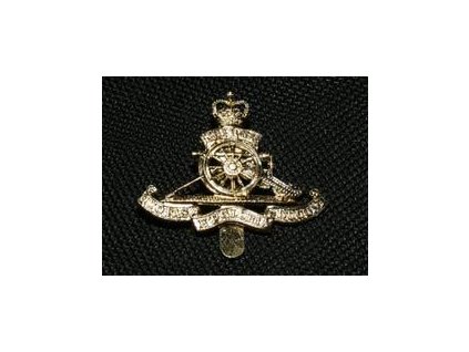 Odznak britský na čepicy (baret,brigadýrka) Velká Británie Royal Artillery Staybrite originál