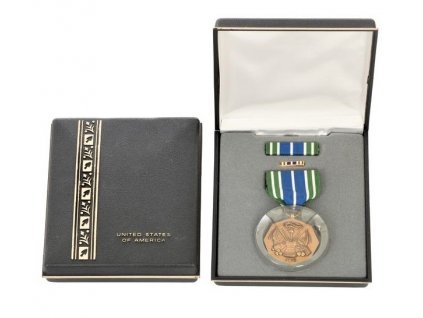 Medaile za úspěch vojenské vyznamenání US Army Achievement Medal originál