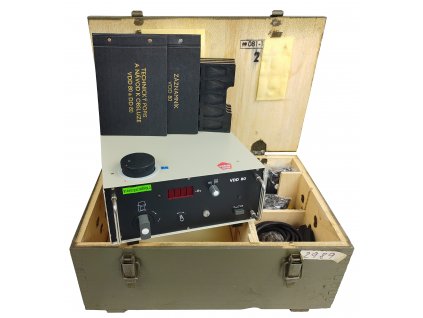 Přístroj pro vyhodnocování diagnostický dozimetr VDD-80 v bedně ČSLA originál