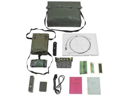 Vysílačka RF-10 přenosná radiostanice ČSLA/AČR použitá