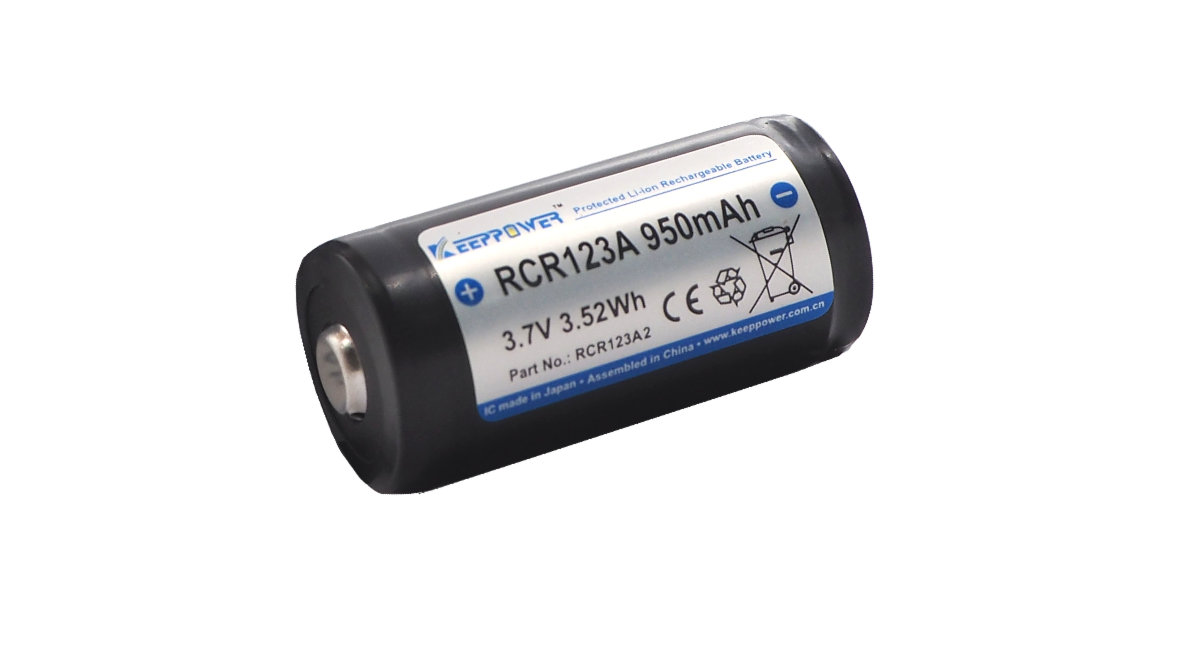 Akumulátor (nabíjecí baterie) Li-ion 16340 RCR123A 800 mAh 3,7V Keeppower