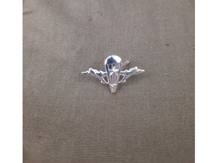vysad odznak 4 stribrny svetly 1 army hrusova cz