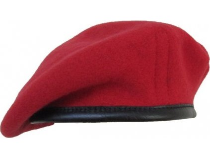 Baret vojenská polícia Royal Military Police (RMP) Veľká Británia šarlátovo červený originál