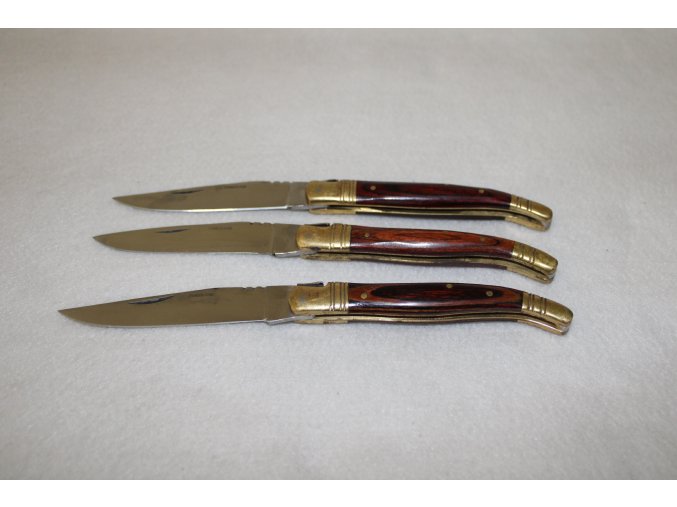 Nůž kapesní zavírací - dřevo