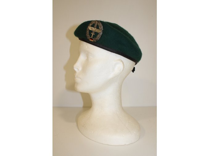 Baret Armádní letectvo Bundeswehr - tmavě zelený