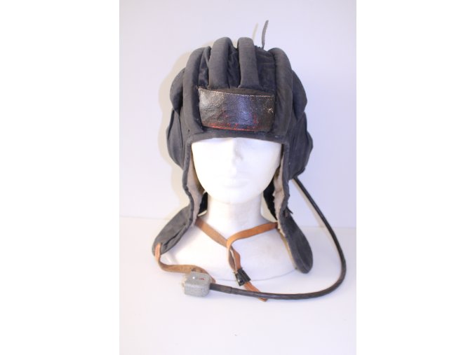 Helma kukla tankistická ČSLA zimní rok 1987