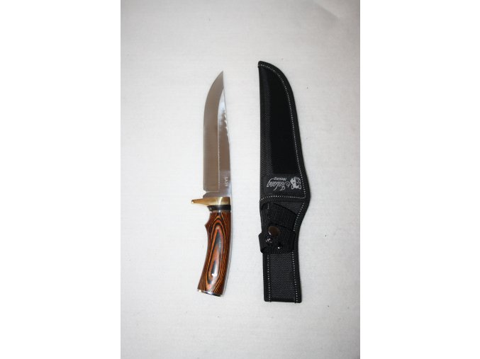 Nůž s pevnou rukojetí SA39