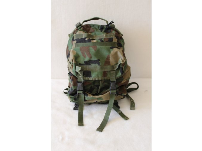 Batoh Patrol MOLLE II, Pack Patrol 30 litrů - woodland