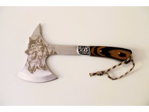 Sekera, tomahawk - vlk