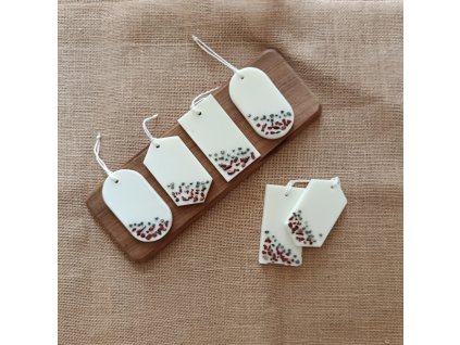 Závěsný vonný vosk s vůní typu Rouge 540