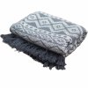 5244 1 awm boho pohodlny prehoz 125 x 150 cm seda geometrie 1ks