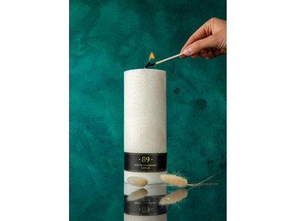 Luxusní aromatická svíčka