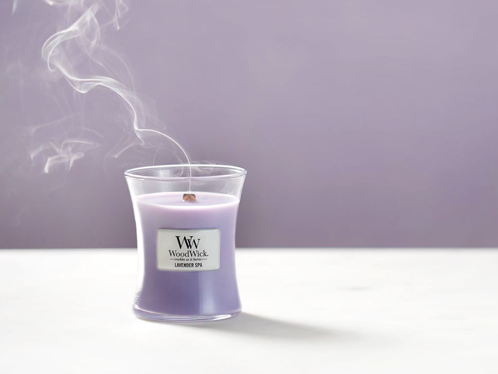 woodwick-svicka-zfouknuti-plamene