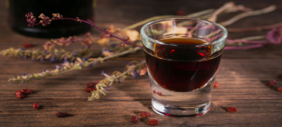 Bylinné likéry - historie a výroba