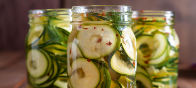 Zavařená cuketa jako okurky