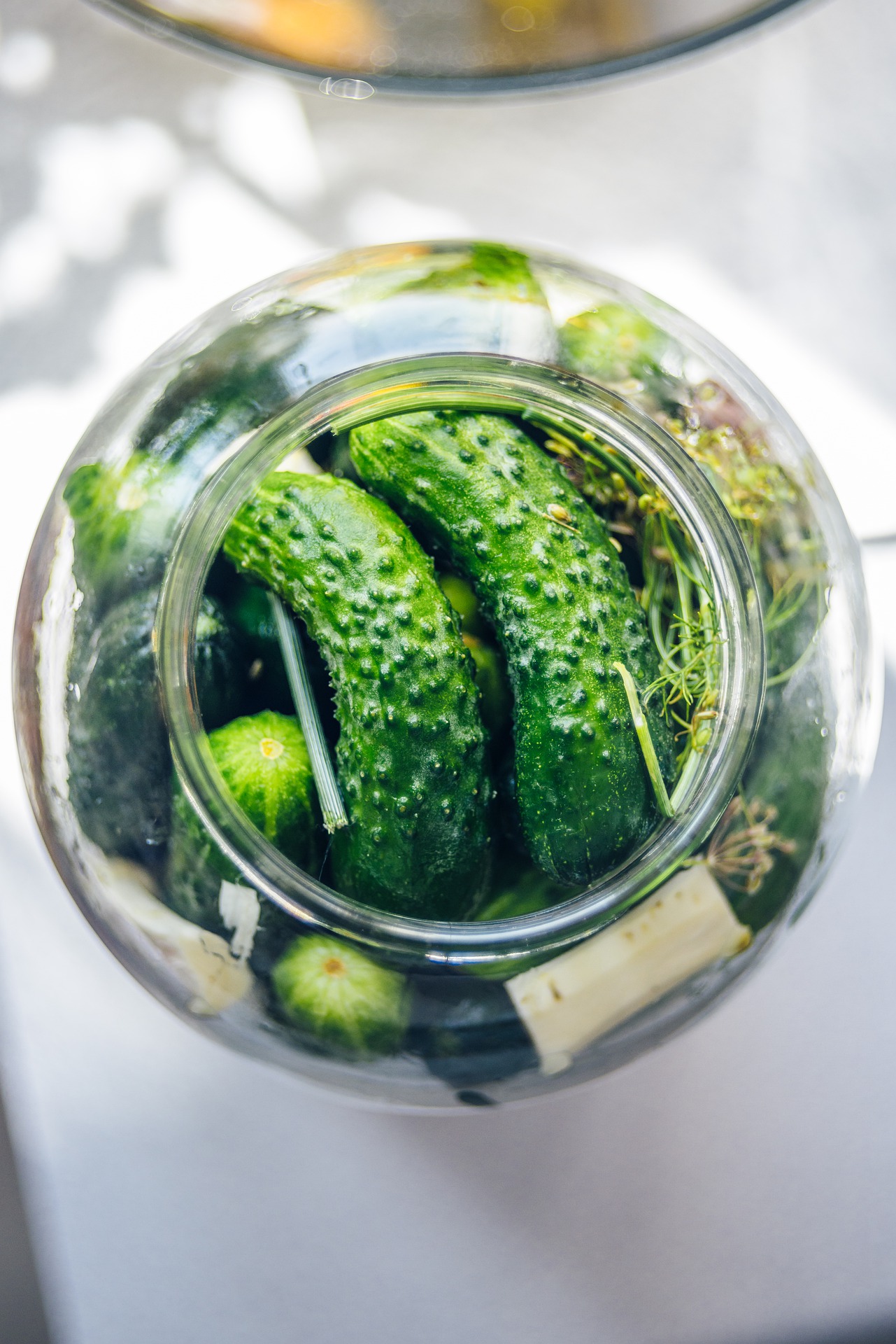 pickled-cucumbers-gb0b869f6d_1920