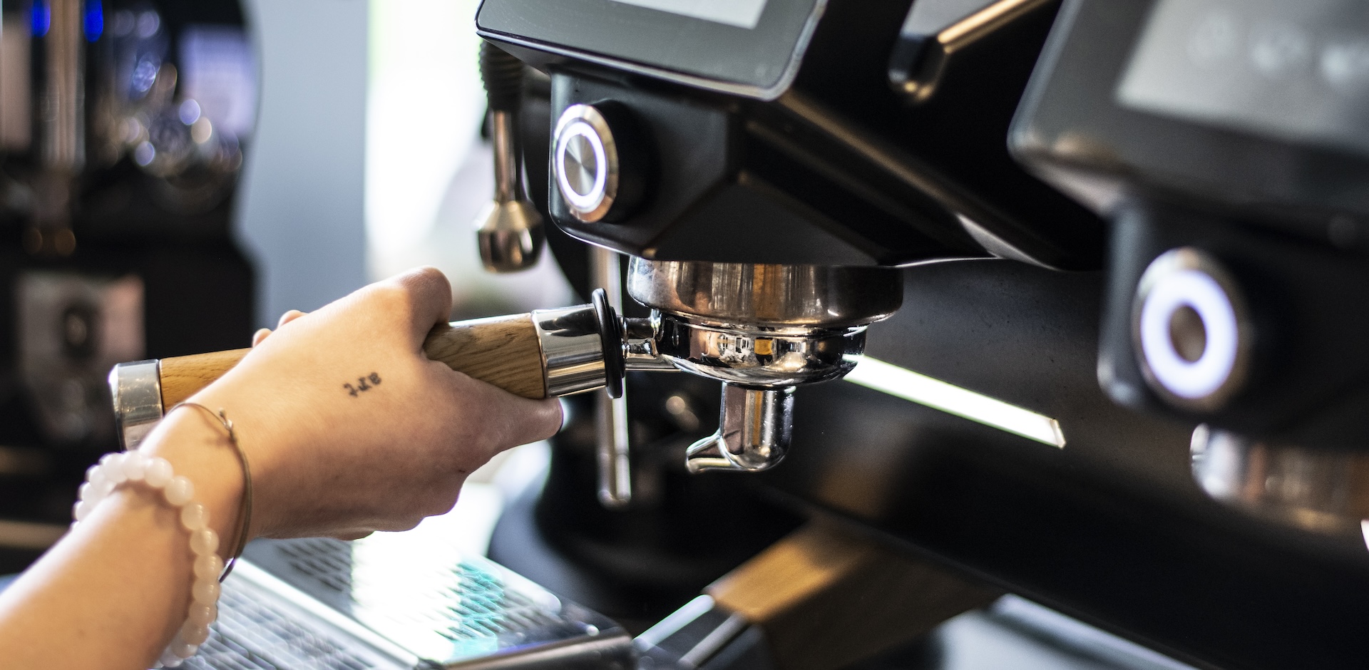 Příprava_espresso_04