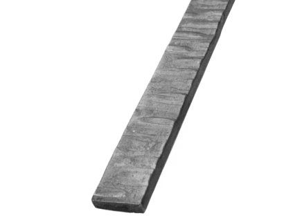 Madlo válcované po 2 stranách 30x8mm, 3000mm