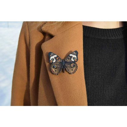 Dřevěná brož - motýl Babočka