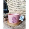 Keramický růžový hrnek - 200 ml - výběr motivů - makronka na bambusovém podtácku  Výběr motivů