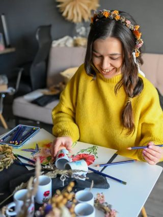 Je čas objednávat nádobí i zrcátka 🙋🏽‍♀️ dojde Vám již cca v půlce března😊 Také budu přidělávat oblíbenou autorskou...