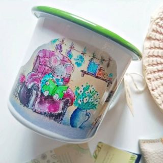 Tenhle motiv si zamilujete O;) www.artanddecobytsd.cz #artanddecobytsd #myska #plechacek #hrneknakavu #navylet