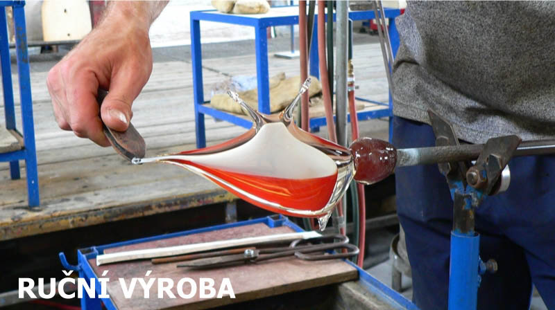 Kvalitní ruční výroba dekoračního skla.