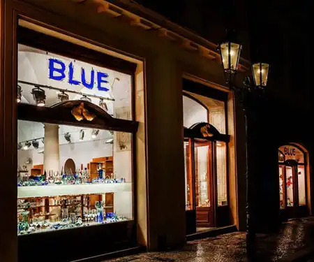Obchod Blue Praha v historickém centru Prahy.
