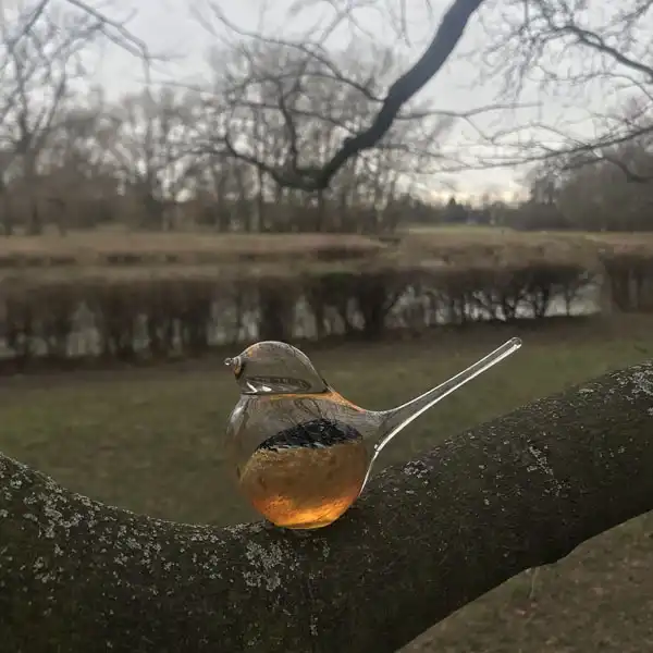 Glasskulptur von Tier - Vogel. Originelle Bohemia Glas Produkt. Exklusive Geschenke aus Glas oder Glaskunst Dekofigur für Ihre Wohnung.