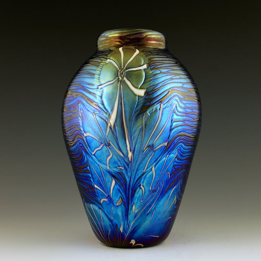 Art Nouveau Decorative Vase Jugendstil Iridescent Glass Glamorous Loetz Decor