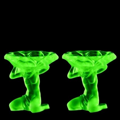 Green uranium glass Art Deco kneeling nude lady small bowls set of two with UV glow, designed by H. Hoffmann