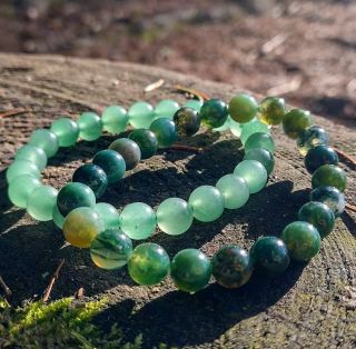 🤍💚Achát mechový a Avanturín zelený . Nádherná kombinace zelené 💚🤍 . #artekam #achatmechovy #achat #avanturinzeleny...