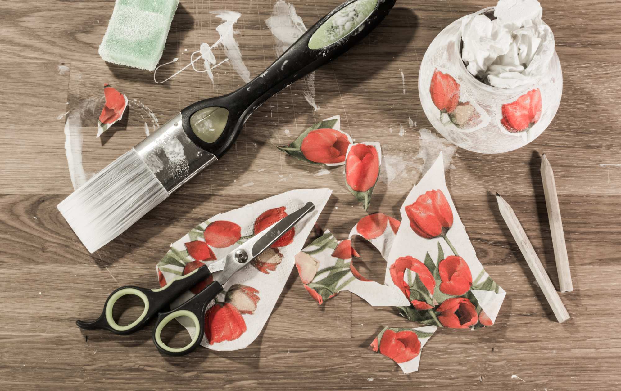 Co je to decoupage?