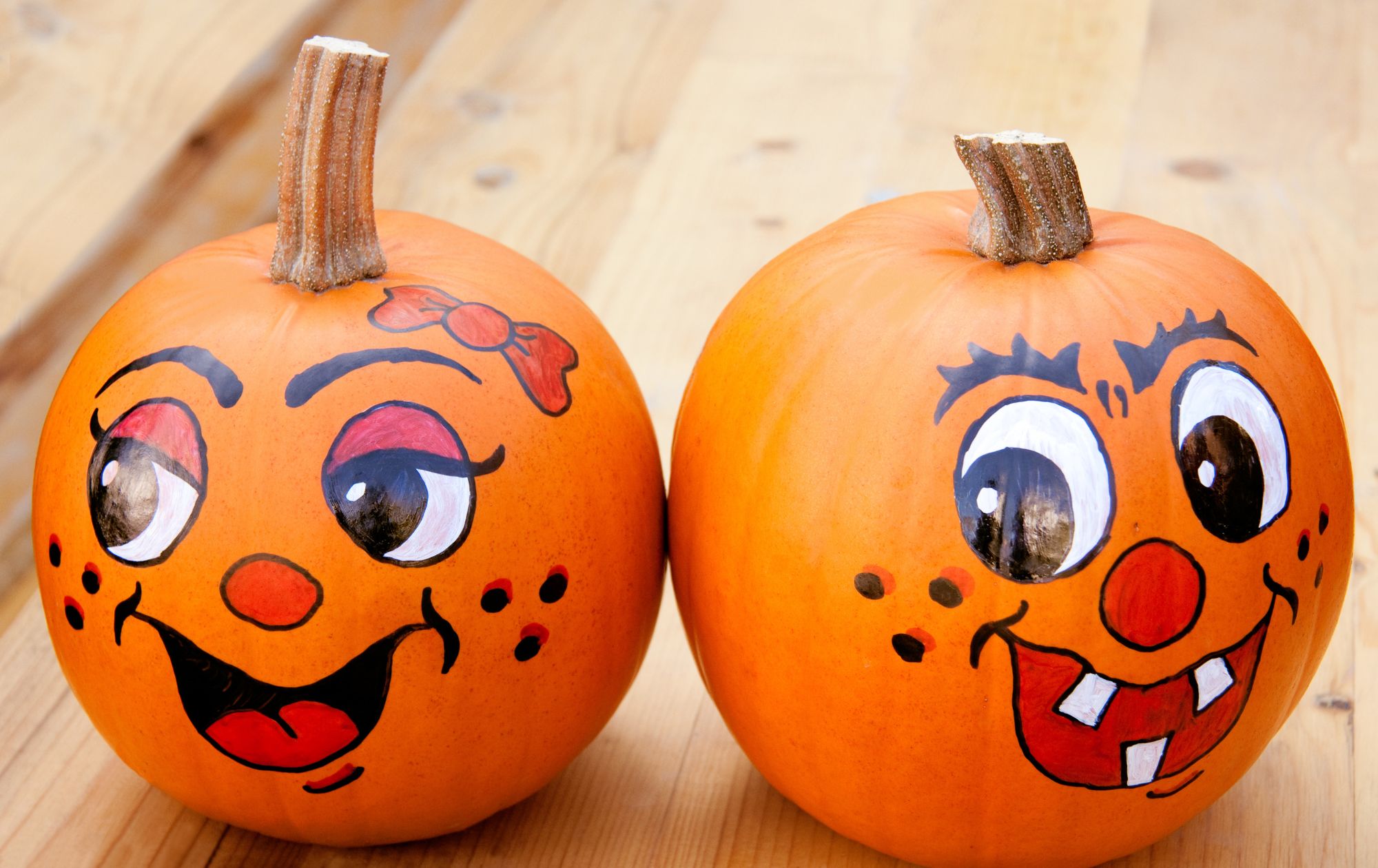Jak malovat dýně na Halloween – moderní alternativa k vyřezávání