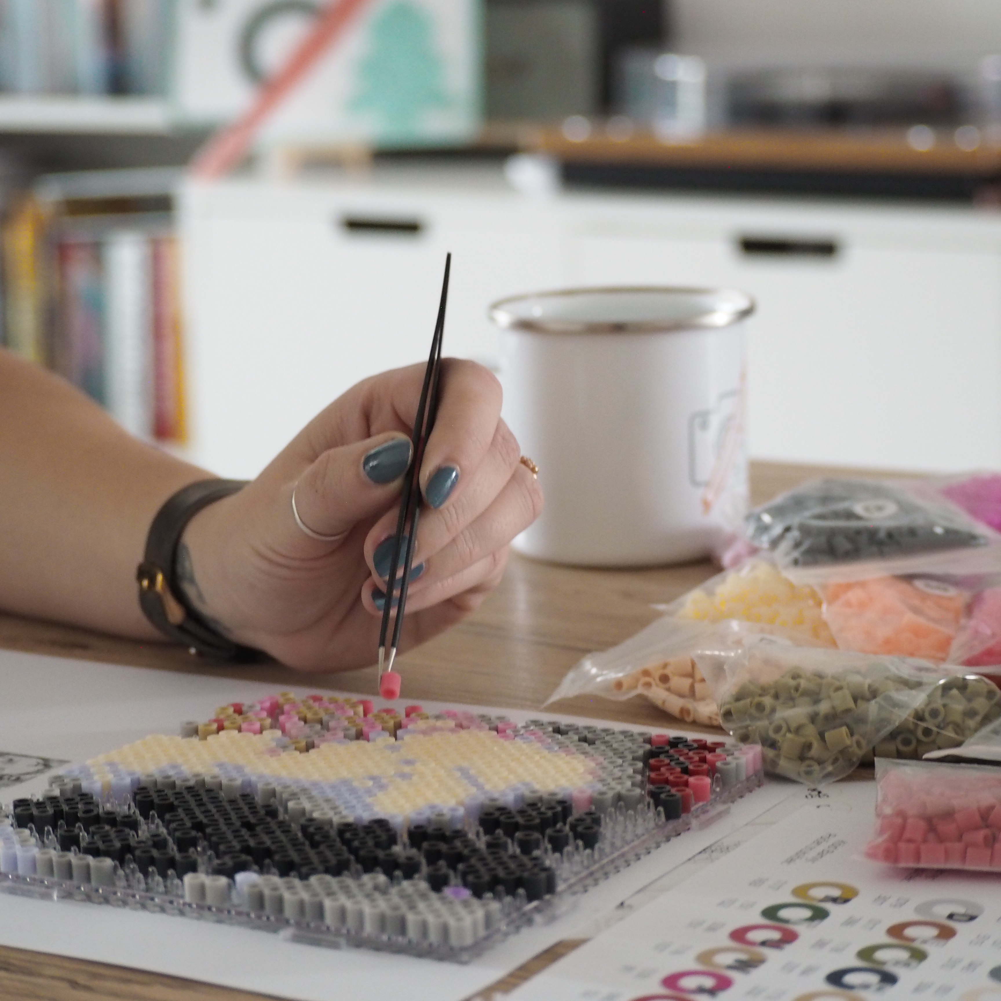 Appliquer des perles avec un stylet diamant