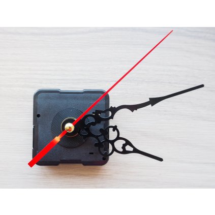 Hodinový strojek (2)