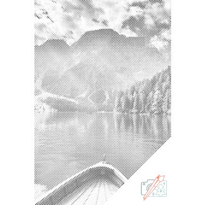 Dotting points - Lago di Braies, Italy