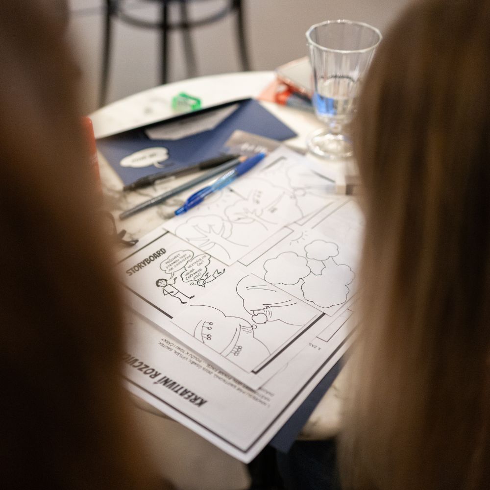 Vytvořte si vlastní komiks na papíře a tužkou pod vedením ilustrátorky