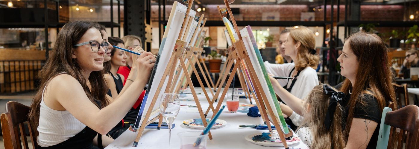 Probuďte své tvořivé já kurz malování workshop restaurace ArtMoment